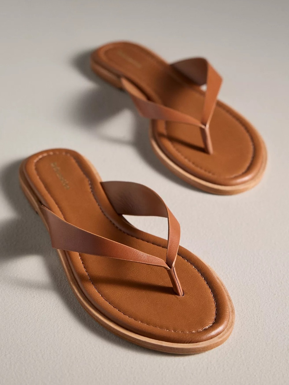 Reformation Jessie Flip-Flop Sandals pecan